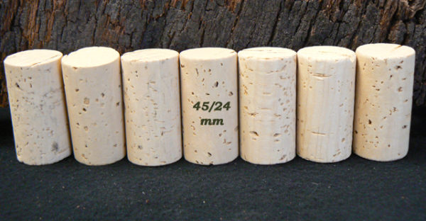 Bouchons de liège Cylindriques 45×24 mm Naturels O2E (6-8 ans)