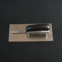 Platoir 28x12 cm pour lissage des enduits disponible sur Âme du liège